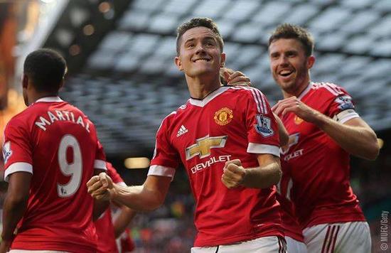 力求通过控 力求通过控