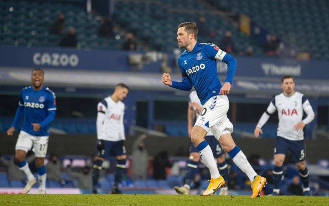 高压持球防 高压持球防