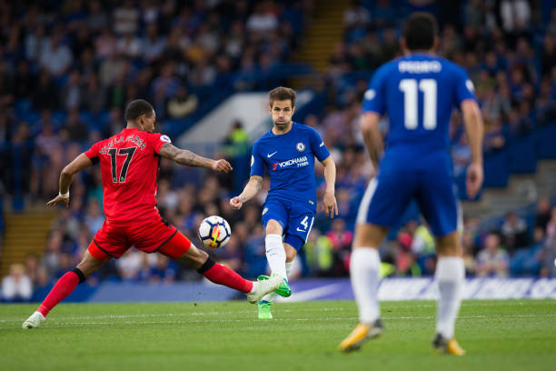 通过政策引 通过政策引