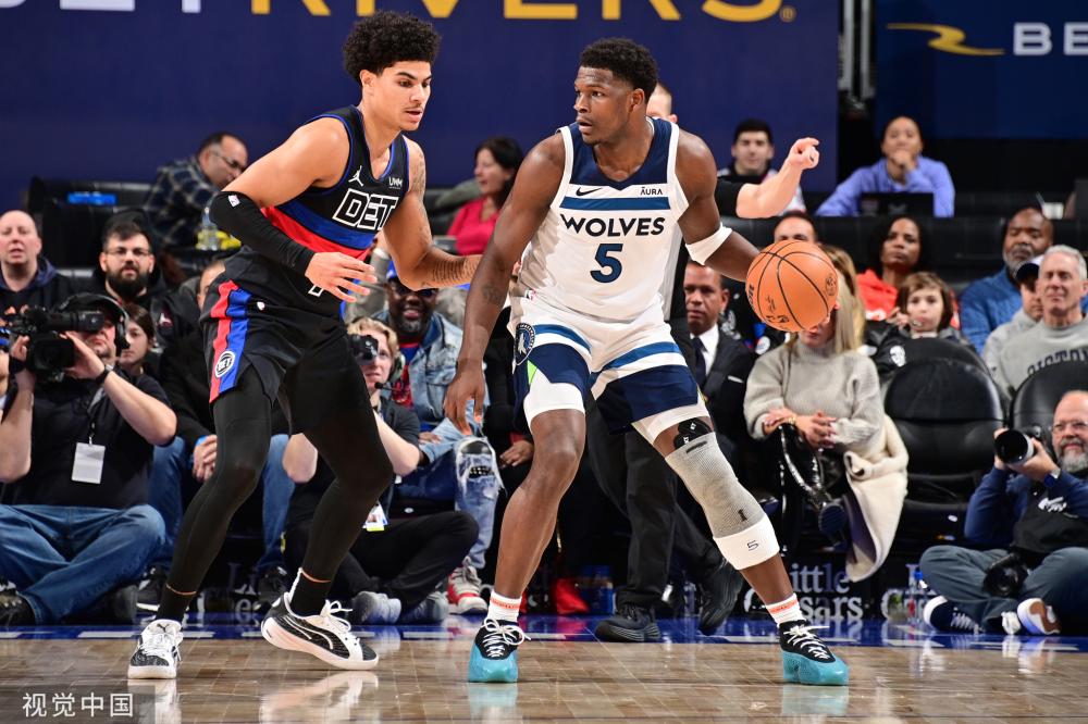 球迷中掀起 球迷中掀起